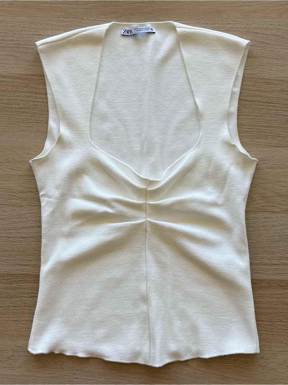 Zara Ivory Sleeveless Ruched Front Knit Tank